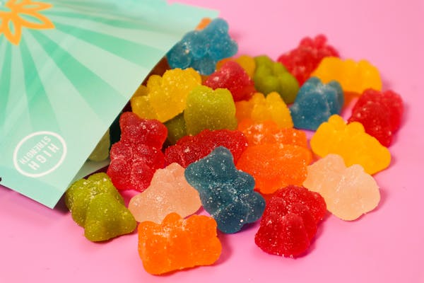 Peach Funta Dispensary-Grade Delta 9 THC Gummies: A Flavorful Experience